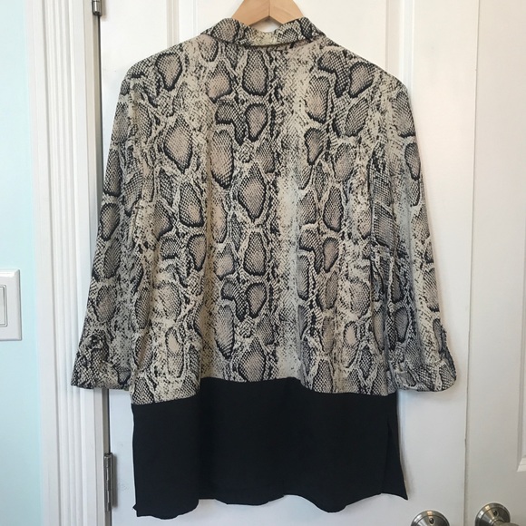 Bianca Nygard Reptile Snakeskin Animal Print Tunic Top Size Large - Picture 10 of 10